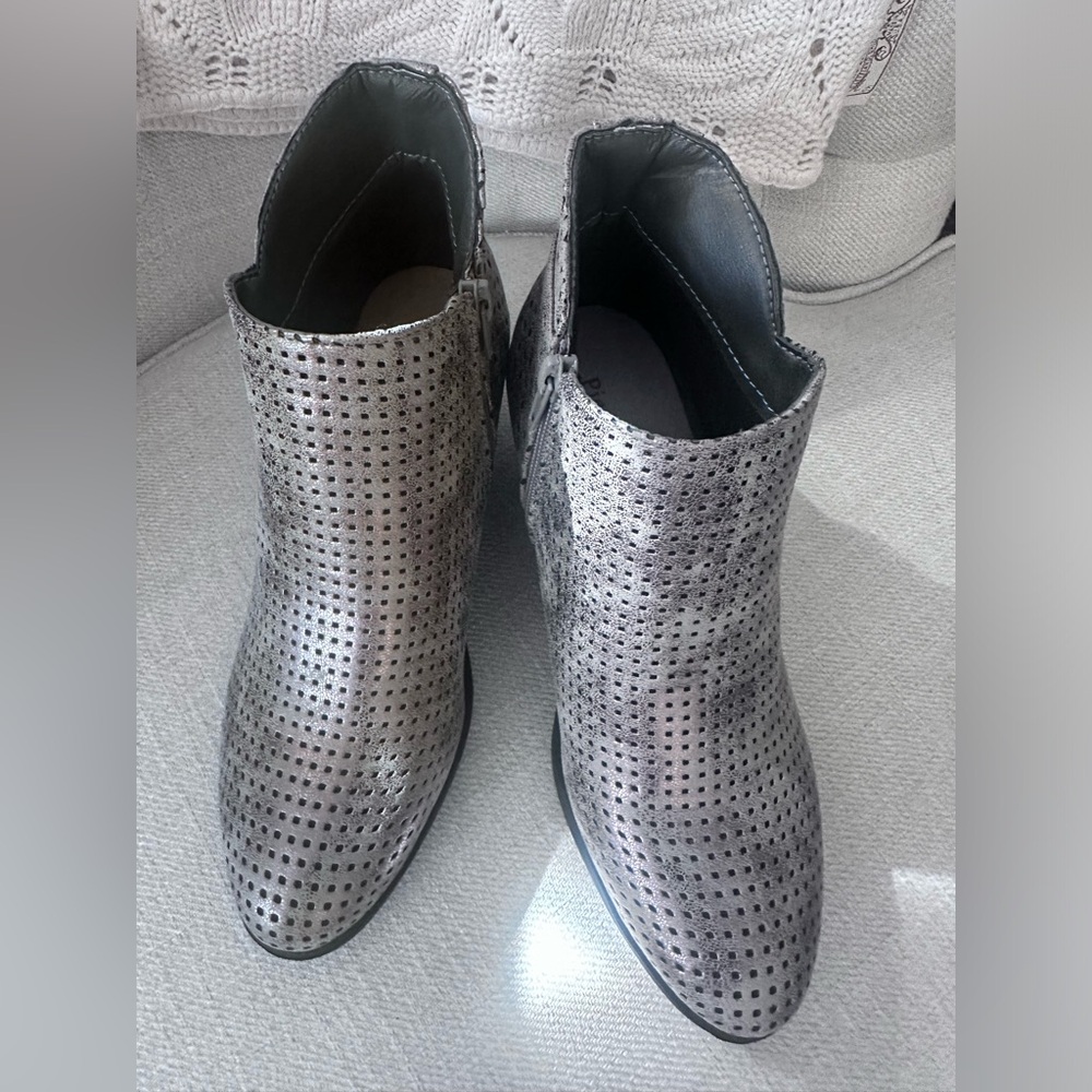 Pierre Dumas metallic pewter booties.